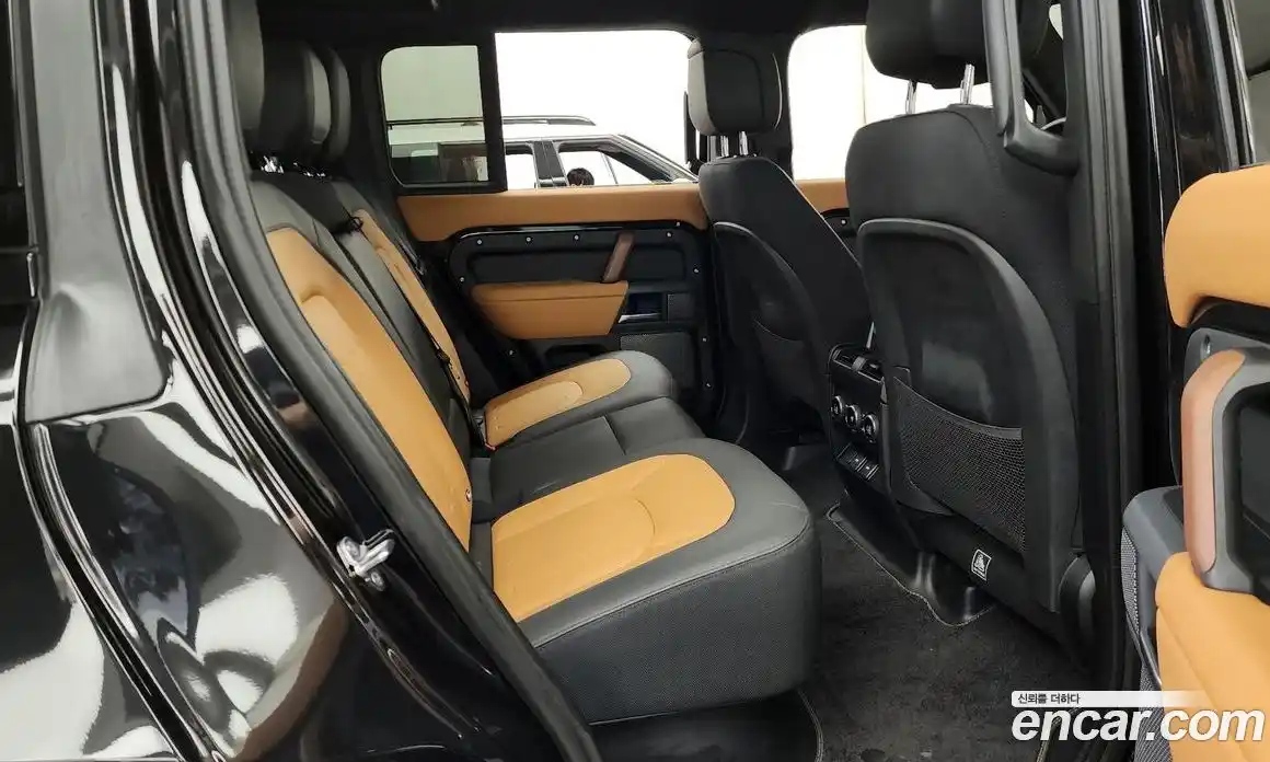 Land Rover Defender 2024 3.0 Автомат в Москве № 166058, фото 12