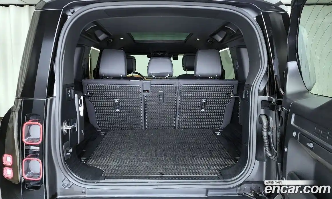 Land Rover Defender 2024 3.0 Автомат в Москве № 166058, фото 20