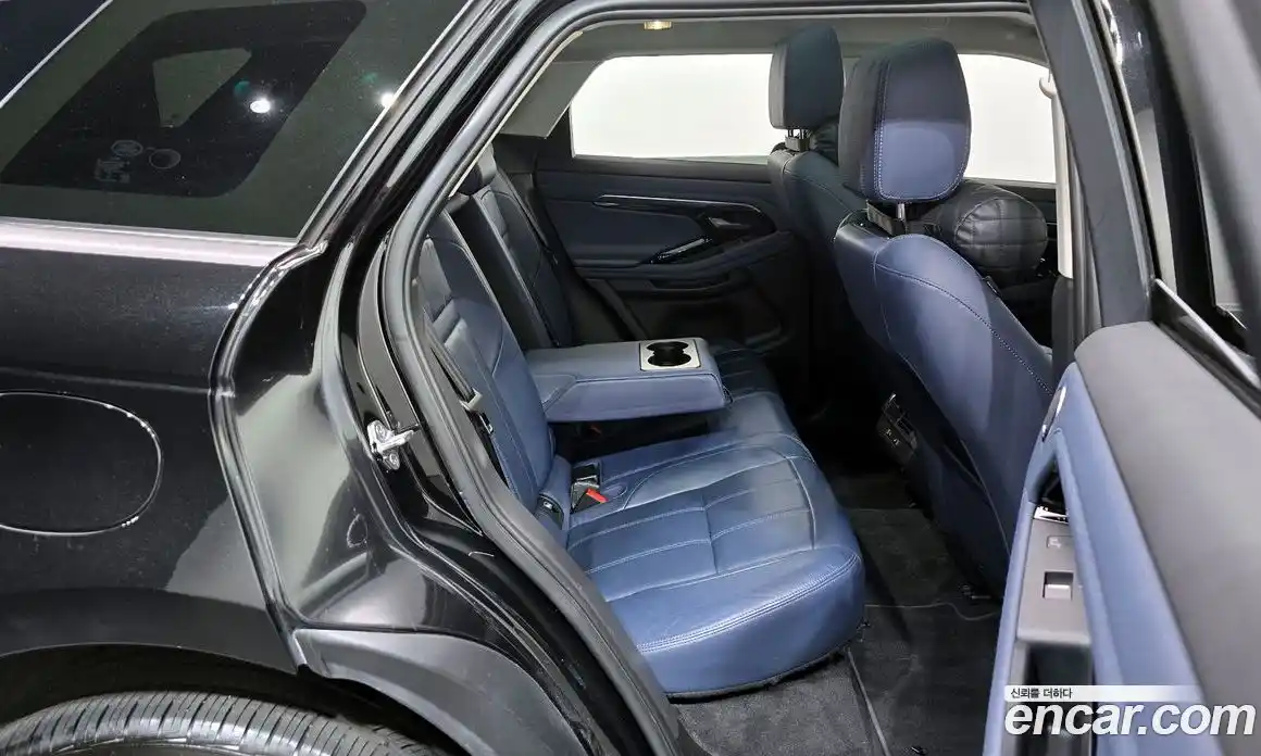 Land Rover Range-Rover Evoque 2020 2.0 Автомат в Москве № 166158, фото 15