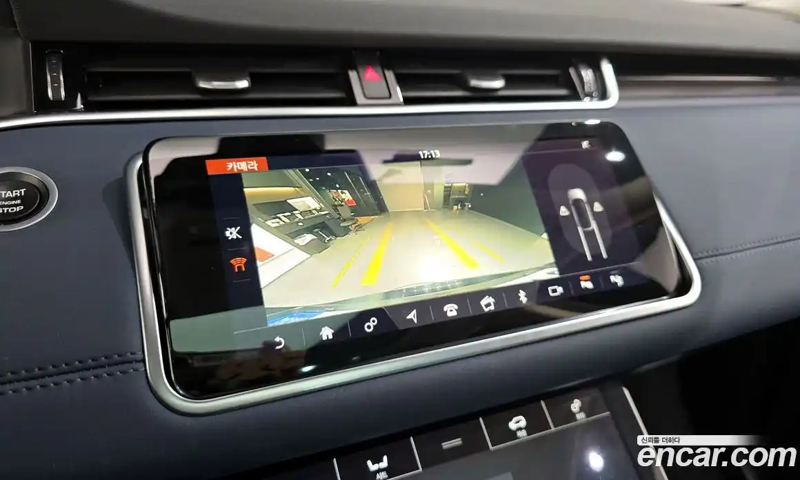 Land Rover Range-Rover Evoque 2020 2.0 Автомат в Москве № 166158, фото 20