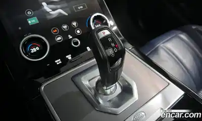 Land Rover Range-Rover Evoque 2020 2.0 Автомат в Москве № 166158, миниатюра 7