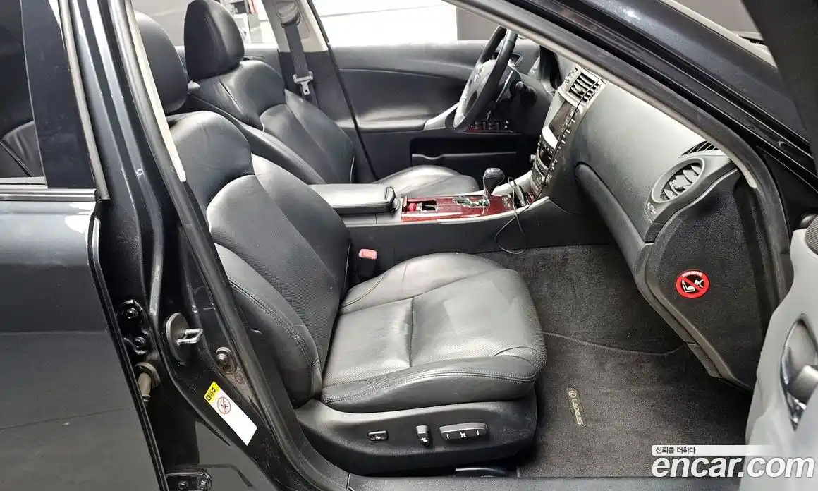 Lexus IS 2008 2.5 Автомат в Москве № 168291, фото 10