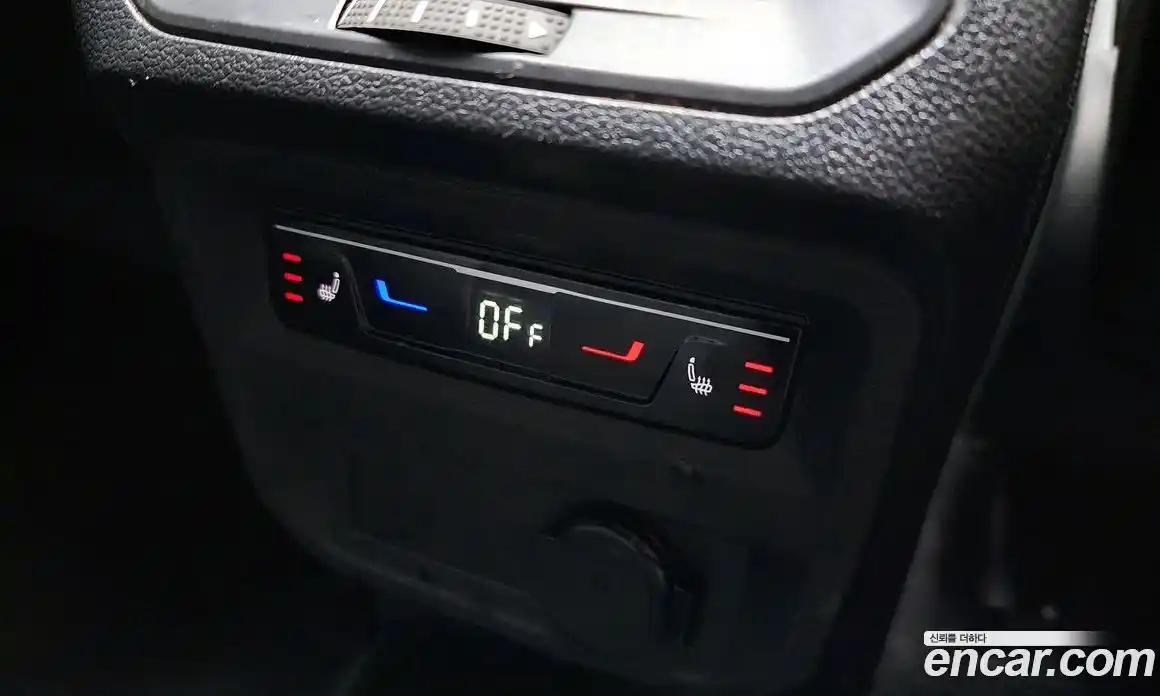 Volkswagen Tiguan 2023 2.0 Автомат в Москве № 168680, фото 4