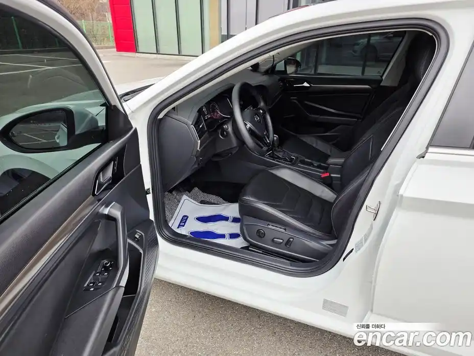 Volkswagen Jetta 2020 1.4 Автомат в Москве № 169259, фото 14