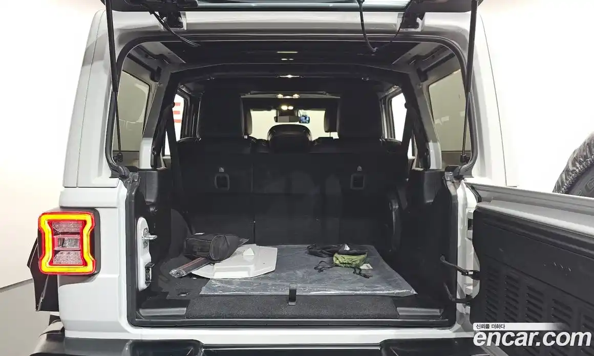 Jeep Wrangler 2020 2.0 Автомат в Москве № 169646, фото 20