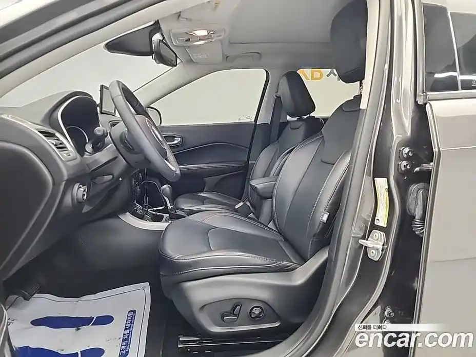 Jeep Compass 2019 2.4 Автомат в Москве № 169669, фото 11