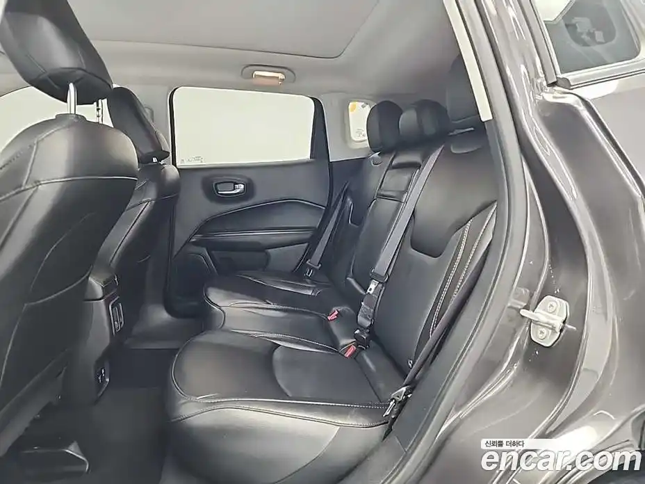 Jeep Compass 2019 2.4 Автомат в Москве № 169669, фото 12