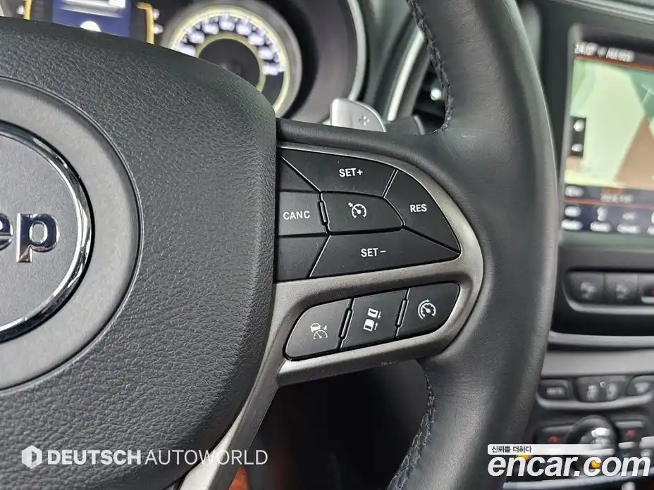 Jeep Cherokee 2019 2.4 Автомат в Москве № 170018, фото 18