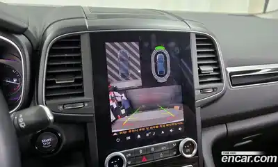 Renault QM6 2024 2.0 Автомат в Москве № 176748, миниатюра 5