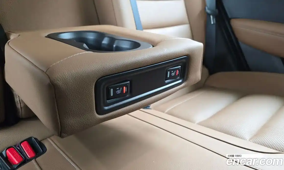 Renault QM6 2024 2.0 Автомат в Москве № 176748, фото 8