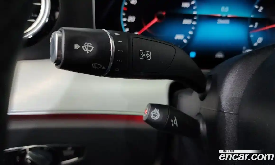 Mercedes-Benz E-Class 2021 2.0 Автомат в Москве № 178427, фото 20