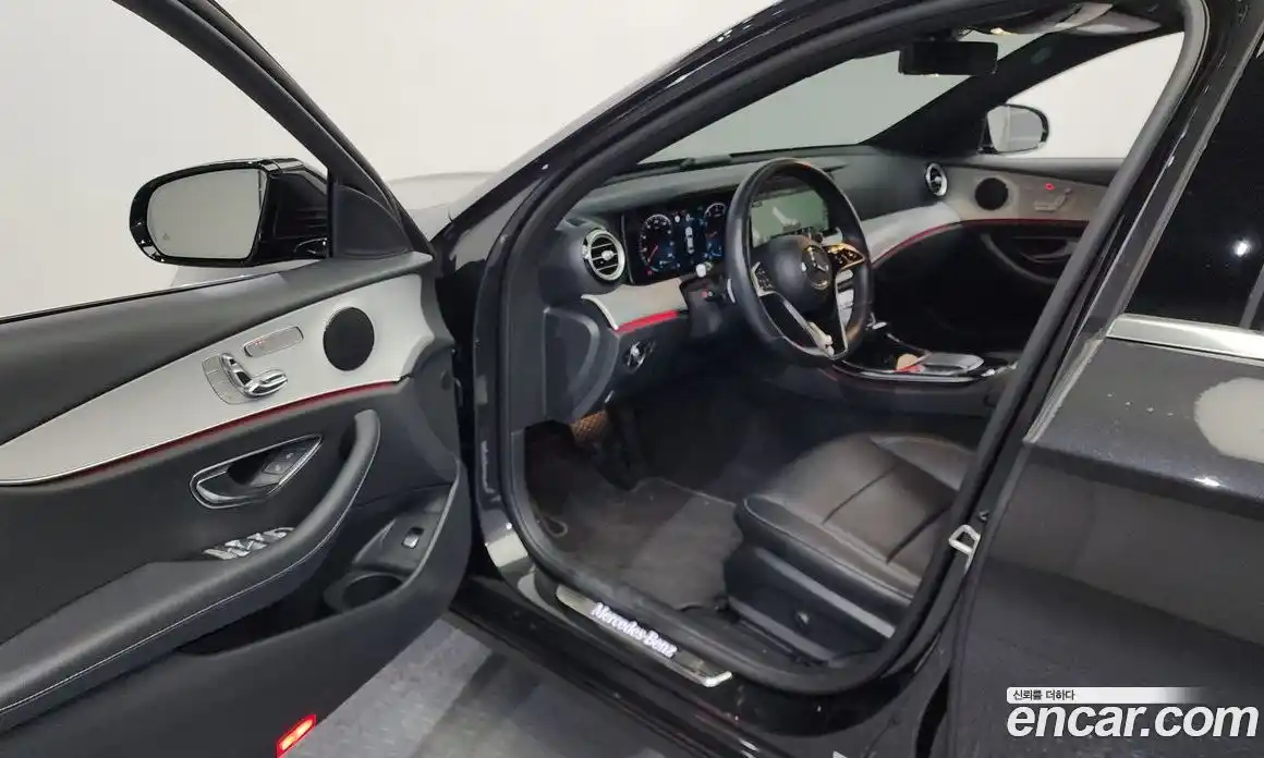 Mercedes-Benz E-Class 2021 2.0 Автомат в Москве № 178427, фото 8