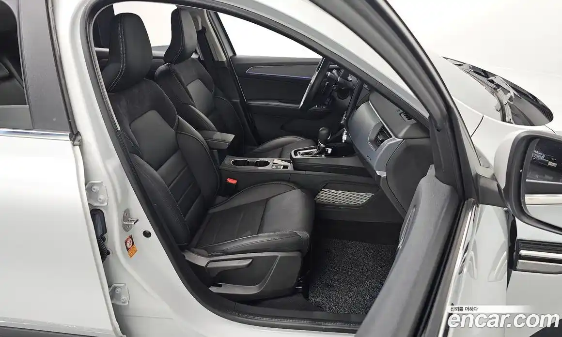 Renault XM3 2022 1.3 Автомат в Москве № 178475, фото 15