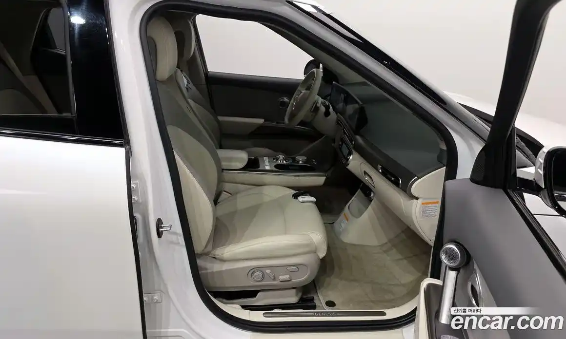 Genesis GV60 2022 0.1 Автомат в Москве № 179291, фото 11