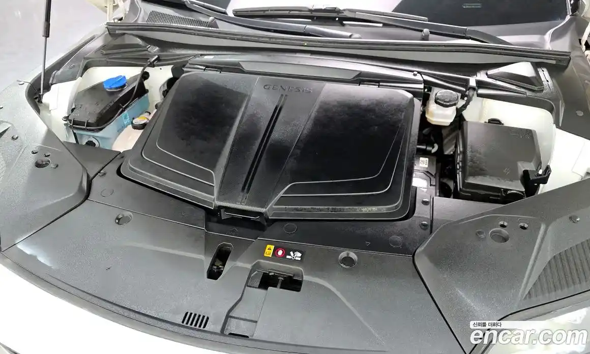 Genesis GV60 2022 0.1 Автомат в Москве № 179291, фото 6