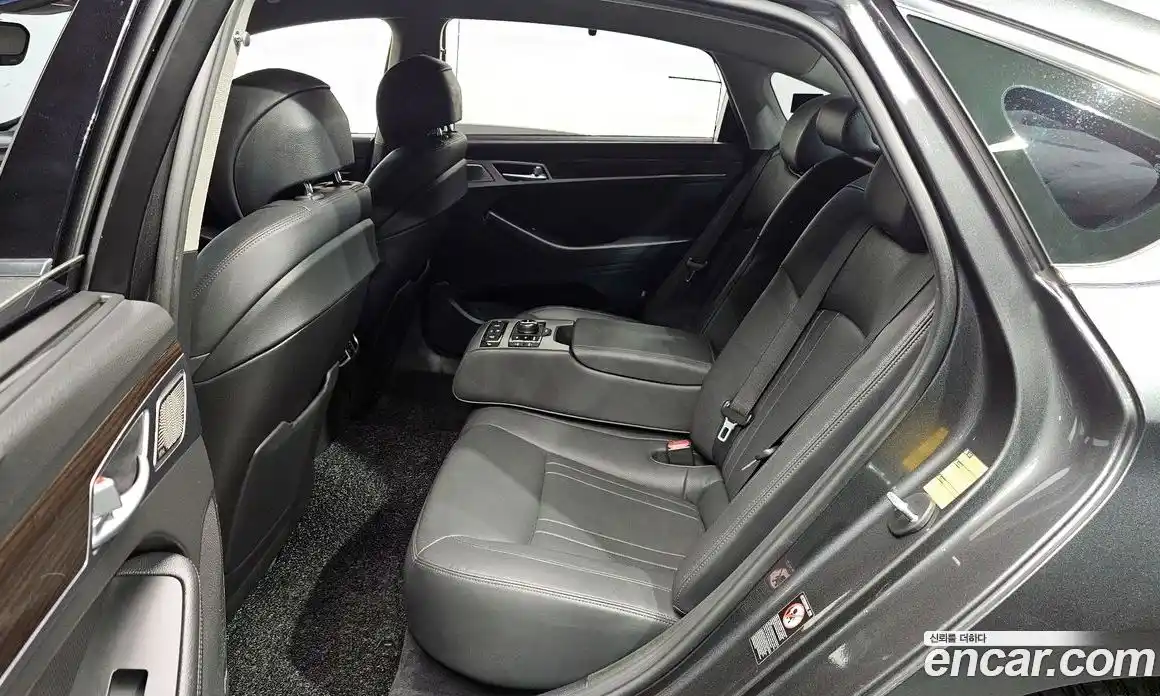 Genesis G80 2019 3.3 Автомат в Москве № 18499, фото 12