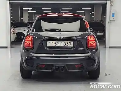 Mini Cooper 2020 2.0 Автомат в Москве № 188857, миниатюра 3