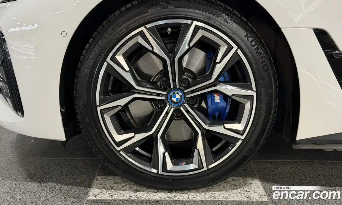 BMW i4 2023 0.2 Автомат в Москве № 191552, фото 5