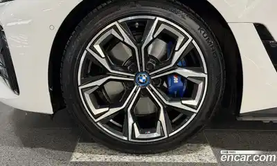 BMW i4 2023 0.2 Автомат в Москве № 191552, миниатюра 5