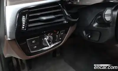 BMW 5-Series 2020 2.0 Автомат в Москве № 191925, миниатюра 4