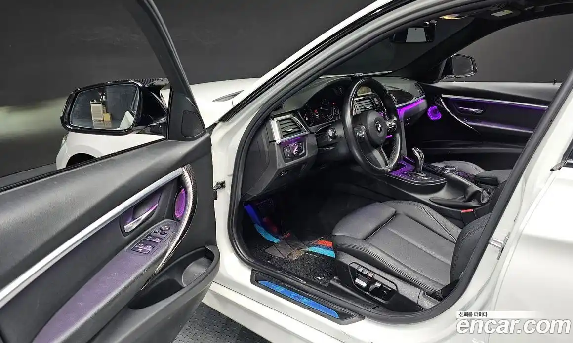 BMW 3-Series 2018 2.0 Автомат в Москве № 191967, фото 11