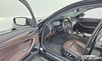 BMW 5-Series 2021 2.0 Автомат в Москве № 192458, миниатюра 2