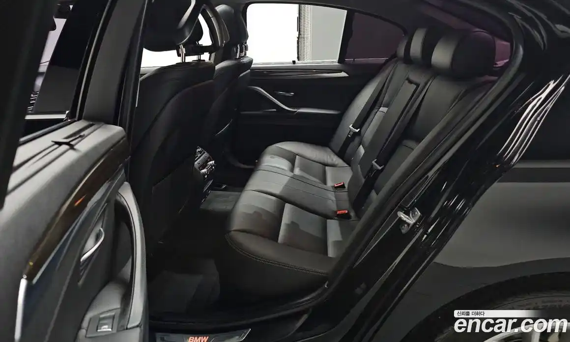 BMW 5-Series 2015 2.0 Автомат в Москве № 192986, фото 6