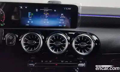 Mercedes-Benz A-Class 2025 2.0 Автомат в Москве № 193585, миниатюра 4