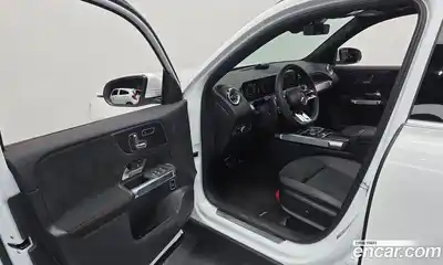 Mercedes-Benz GLB-Class 2025 2.0 Автомат в Москве № 193654, миниатюра 12