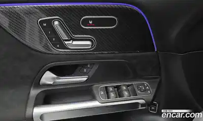 Mercedes-Benz GLB-Class 2025 2.0 Автомат в Москве № 193654, миниатюра 10