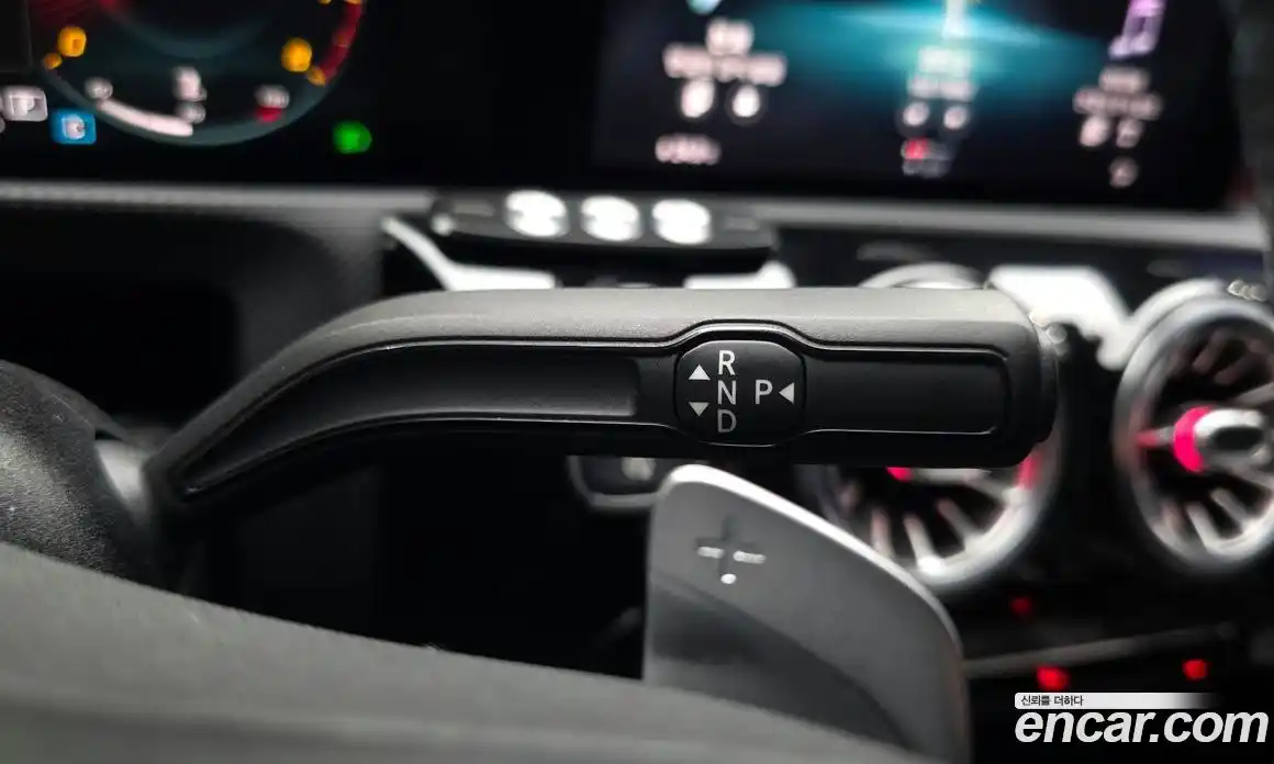 Mercedes-Benz CLA-Class 2020 2.0 Автомат в Москве № 194986, фото 20