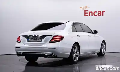 Mercedes-Benz E-Class 2017 1.9 Автомат в Москве № 195095, миниатюра 2