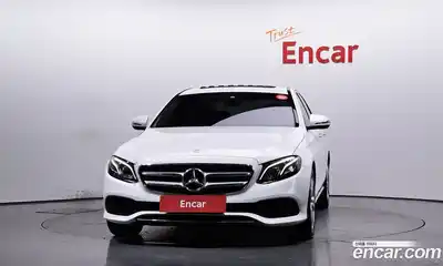 Mercedes-Benz E-Class 2017 1.9 Автомат в Москве № 195095, миниатюра 3