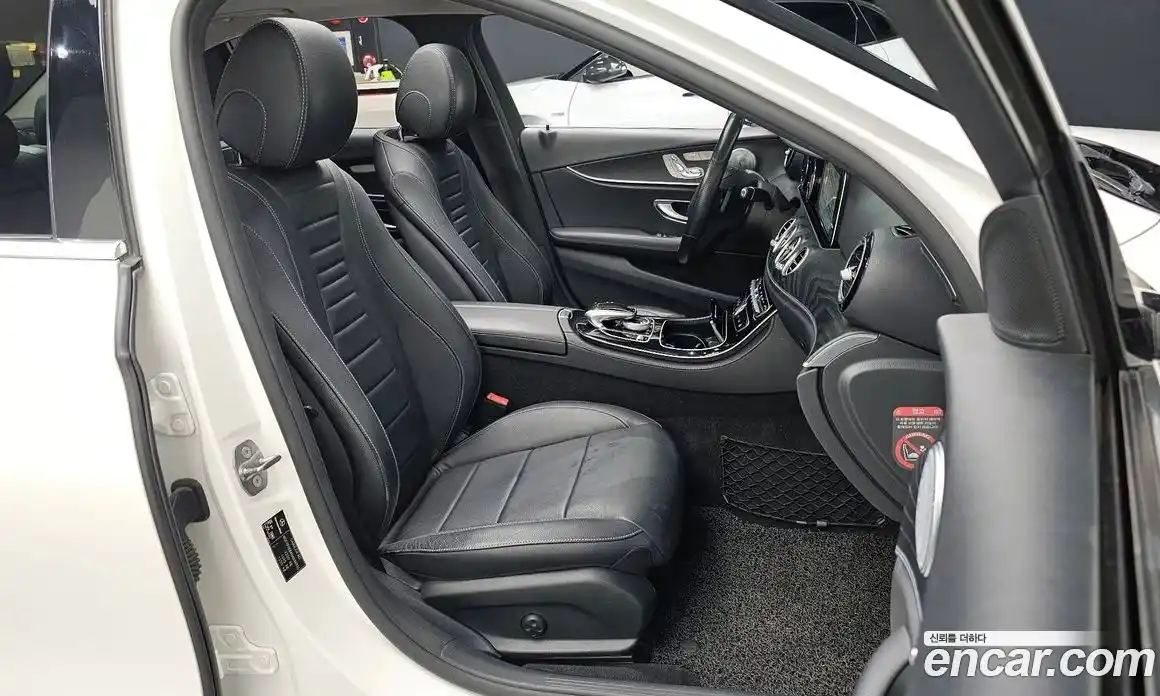 Mercedes-Benz E-Class 2017 1.9 Автомат в Москве № 195095, фото 10