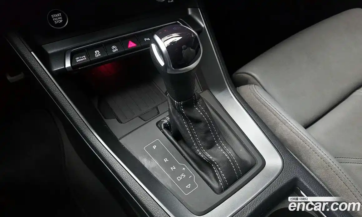 Audi Q3 2023 2.0 Автомат в Москве № 196049, фото 9