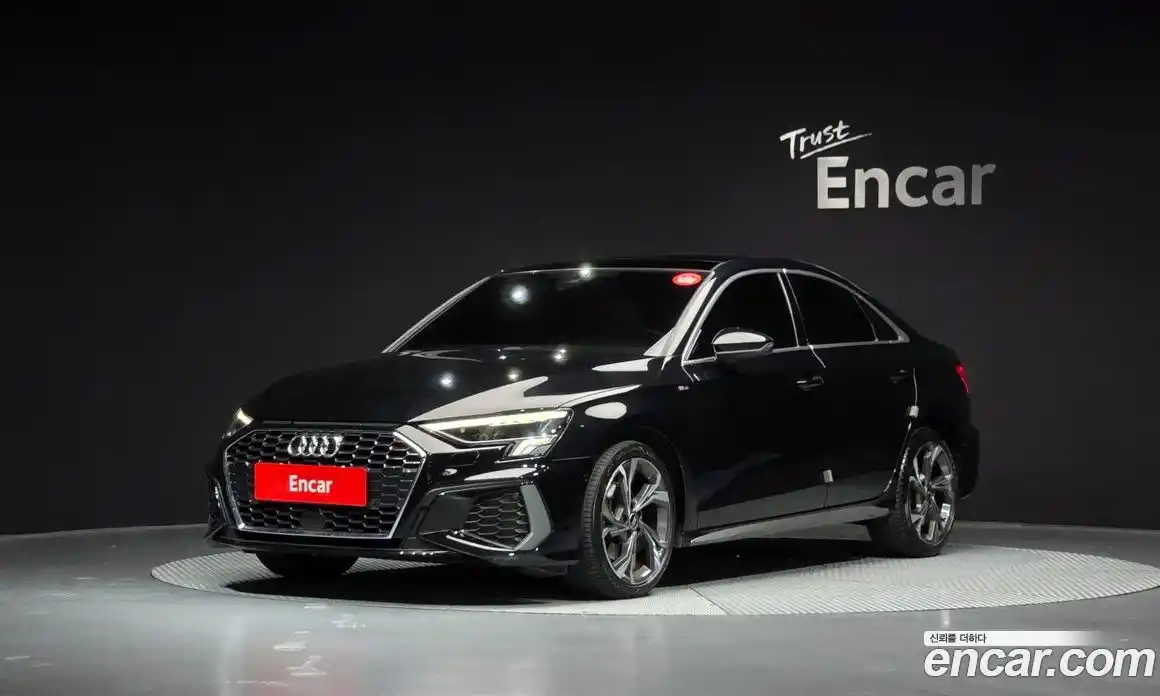 Audi A3 2023 2.0 Автомат в Москве № 196222, фото 1