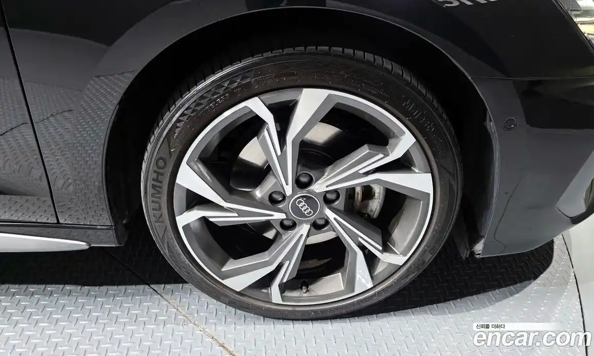 Audi A3 2023 2.0 Автомат в Москве № 196222, фото 5