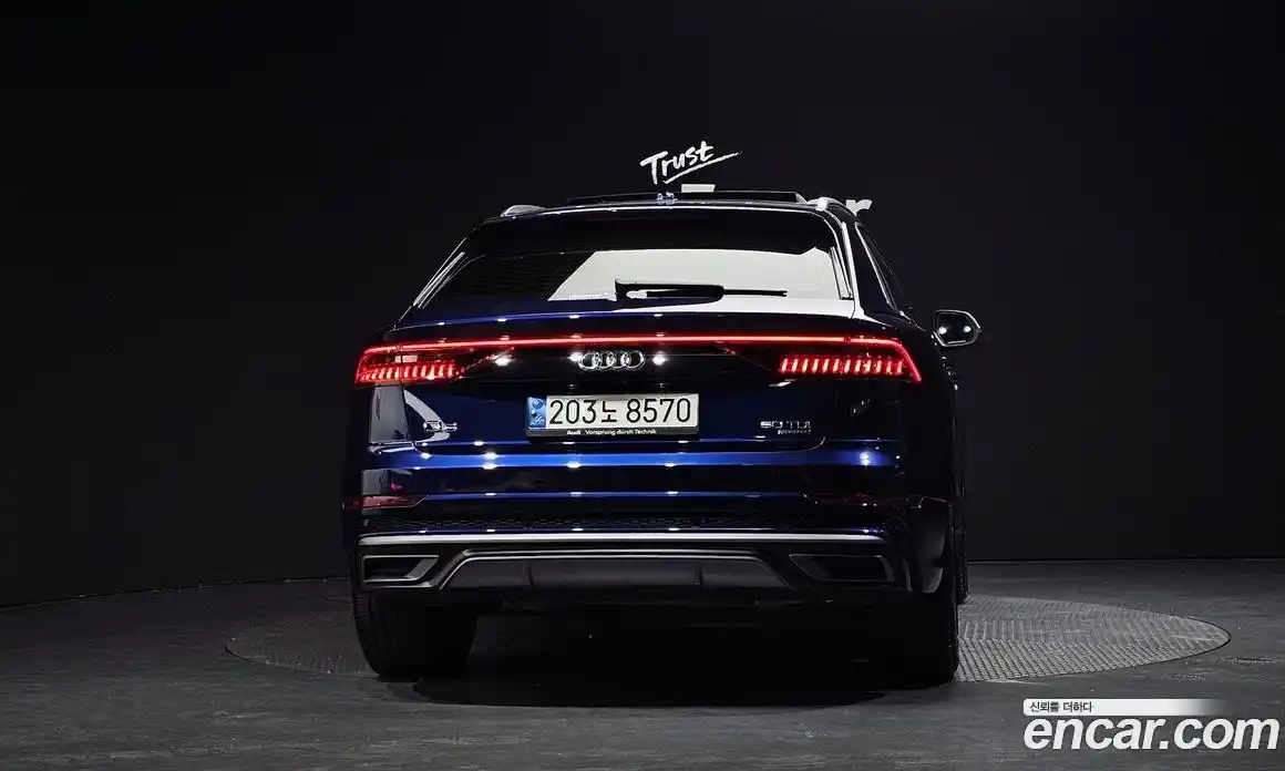 Audi Q8 2021 3.0 Автомат в Москве № 196463, фото 17