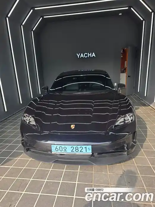 Porsche Taycan 2025 Автомат в Москве № 197154, фото 3