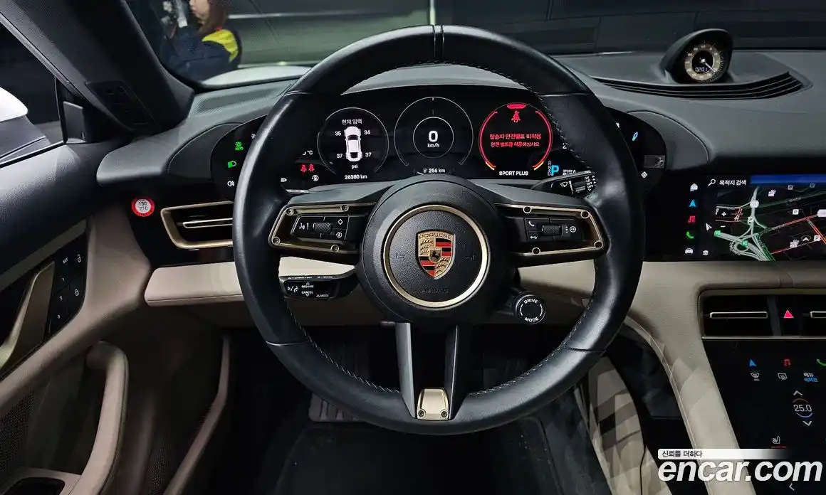 Porsche Taycan 2023 0.1 Автомат в Москве № 197195, фото 13