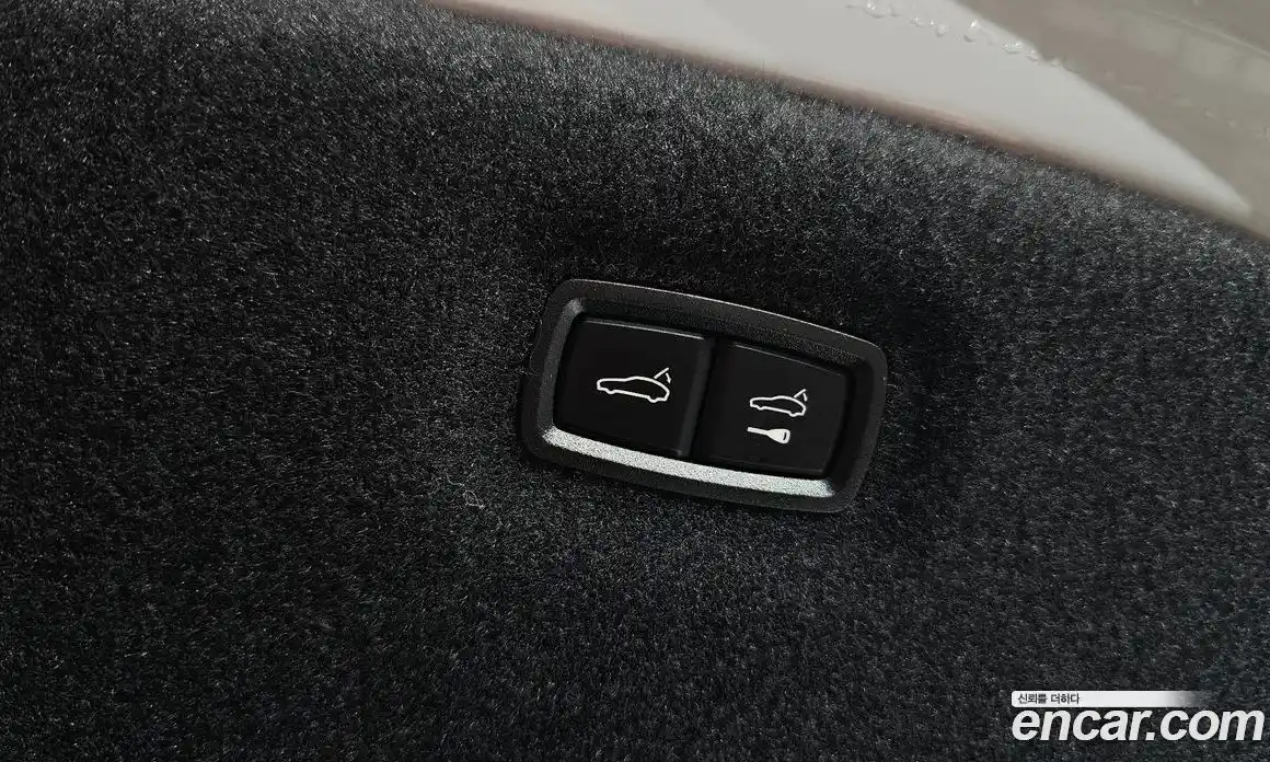 Porsche Taycan 2023 0.1 Автомат в Москве № 197195, фото 15