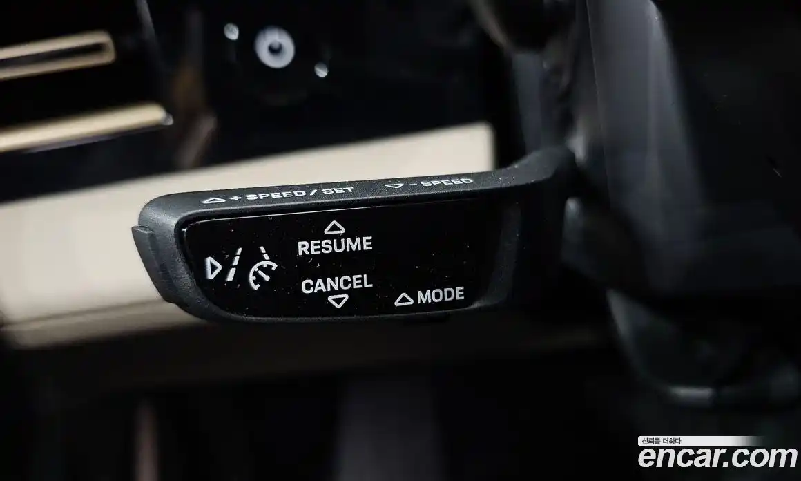 Porsche Taycan 2023 0.1 Автомат в Москве № 197195, фото 18