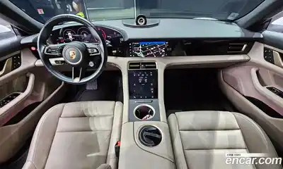 Porsche Taycan 2023 0.1 Автомат в Москве № 197195, миниатюра 7