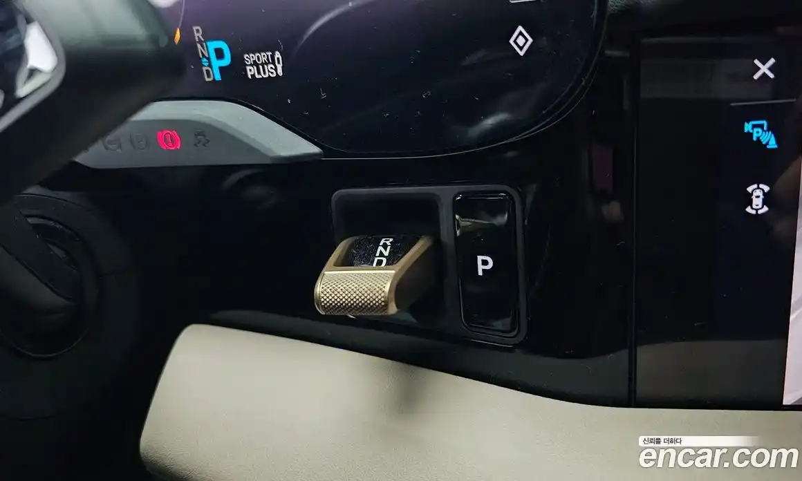 Porsche Taycan 2023 0.1 Автомат в Москве № 197195, фото 9