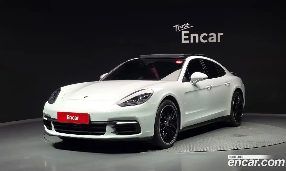 Porsche Panamera 2018 3.0 Автомат в Москве № 197666, фото 12