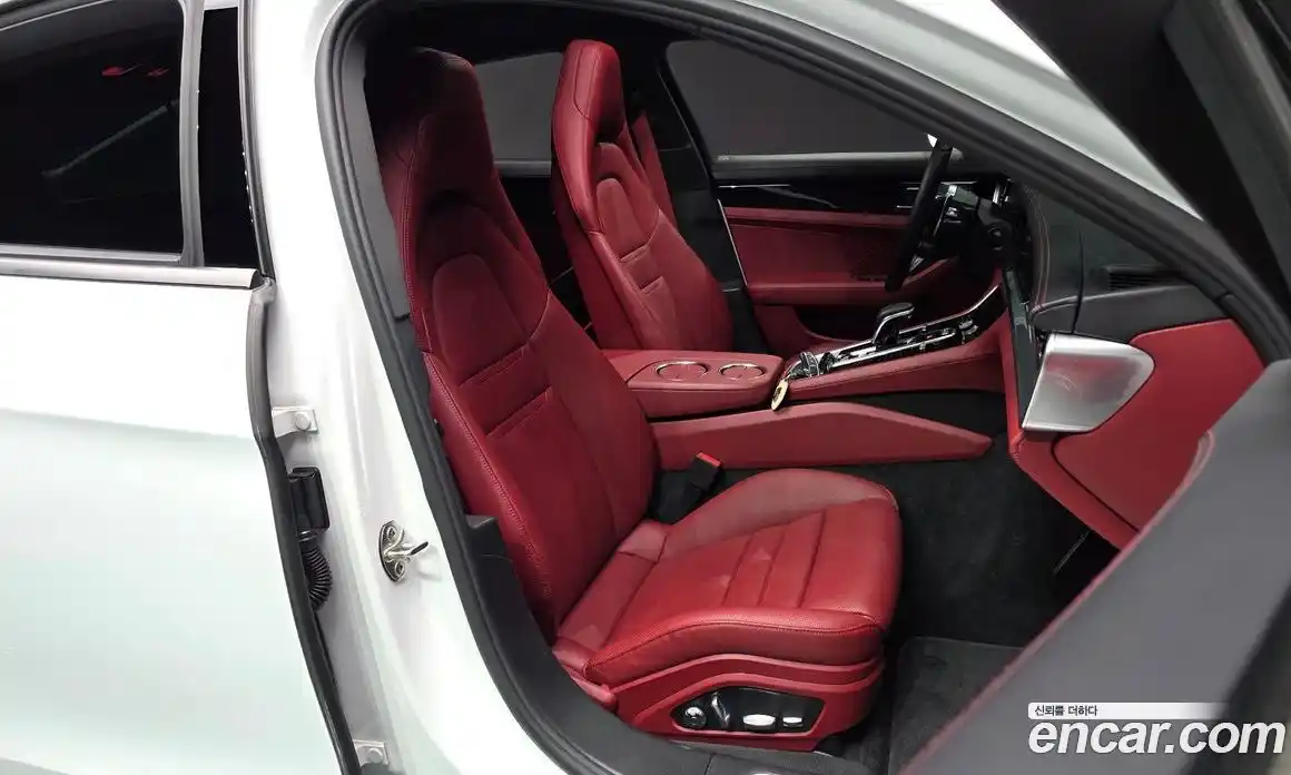 Porsche Panamera 2018 3.0 Автомат в Москве № 197666, фото 18