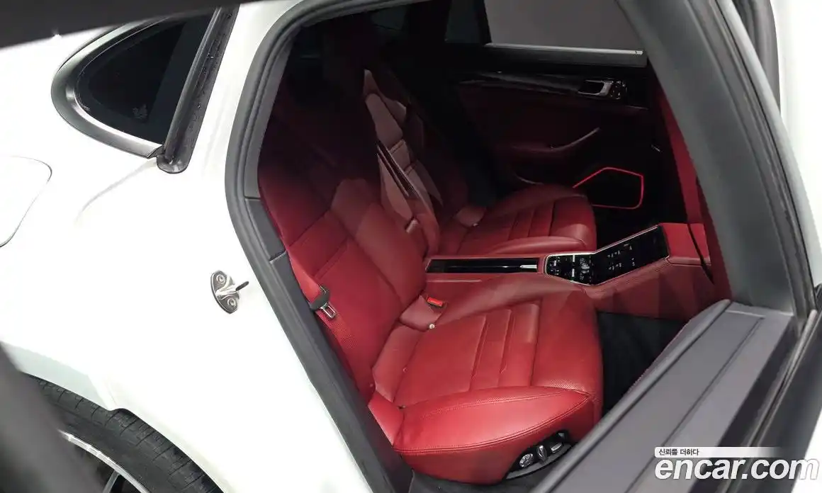 Porsche Panamera 2018 3.0 Автомат в Москве № 197666, фото 19