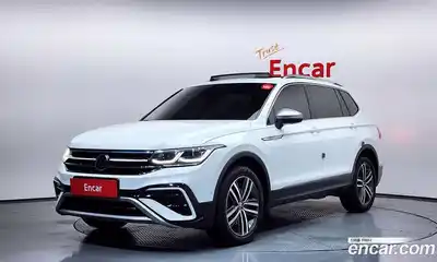 Volkswagen Tiguan 2023 2.0 Автомат в Москве № 199001, миниатюра 4