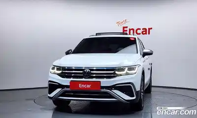 Volkswagen Tiguan 2023 2.0 Автомат в Москве № 199001, миниатюра 5