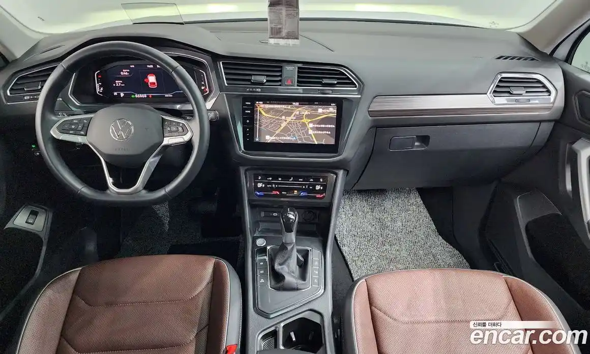 Volkswagen Tiguan 2023 2.0 Автомат в Москве № 199001, фото 6